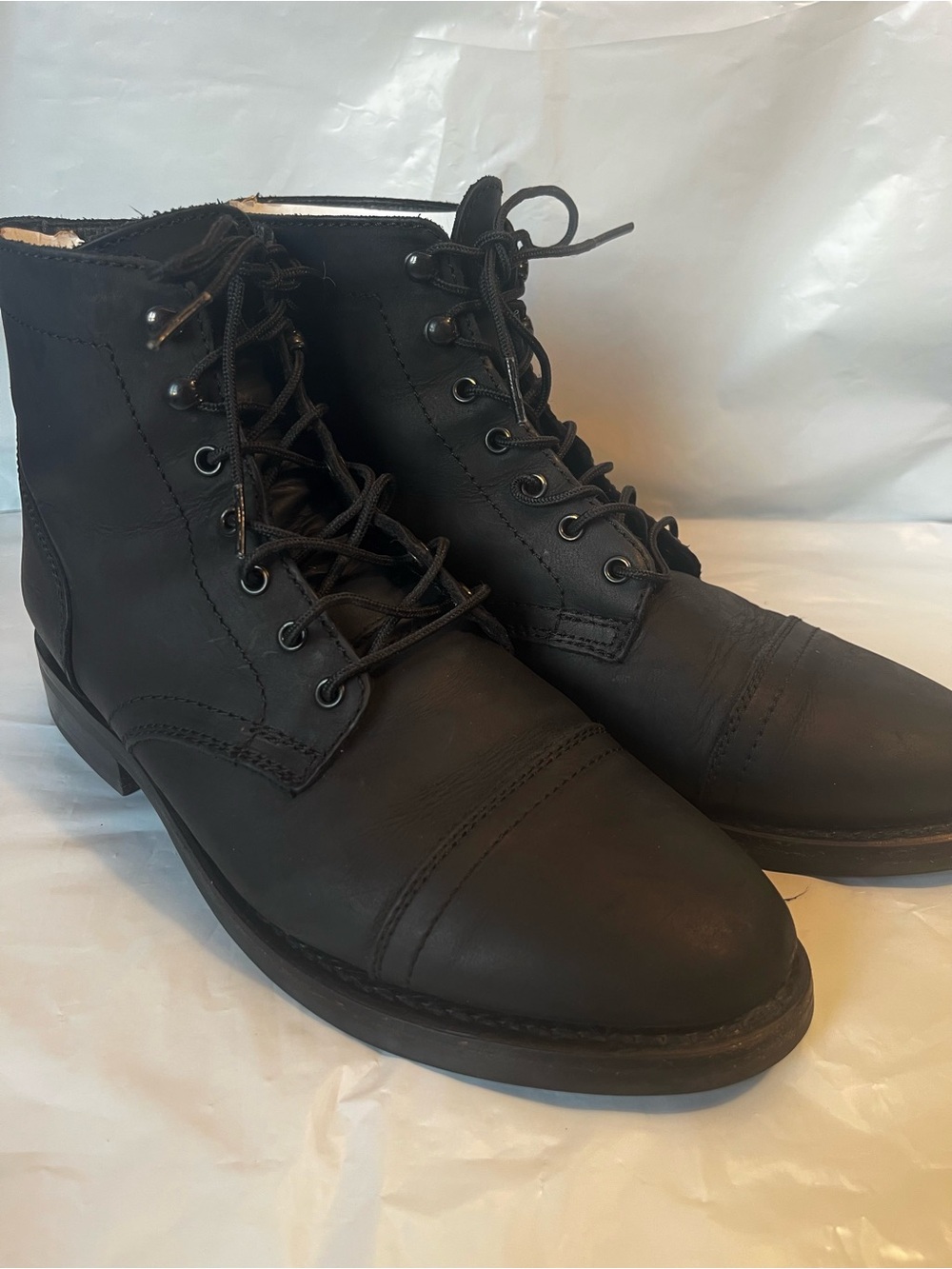 Thursday Boot Co Captain Cap Toe Boots Size 10 Preowned Excellent Condition